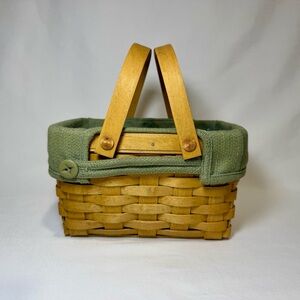 Longaberger 2003 Little Market Basket with liner and protector